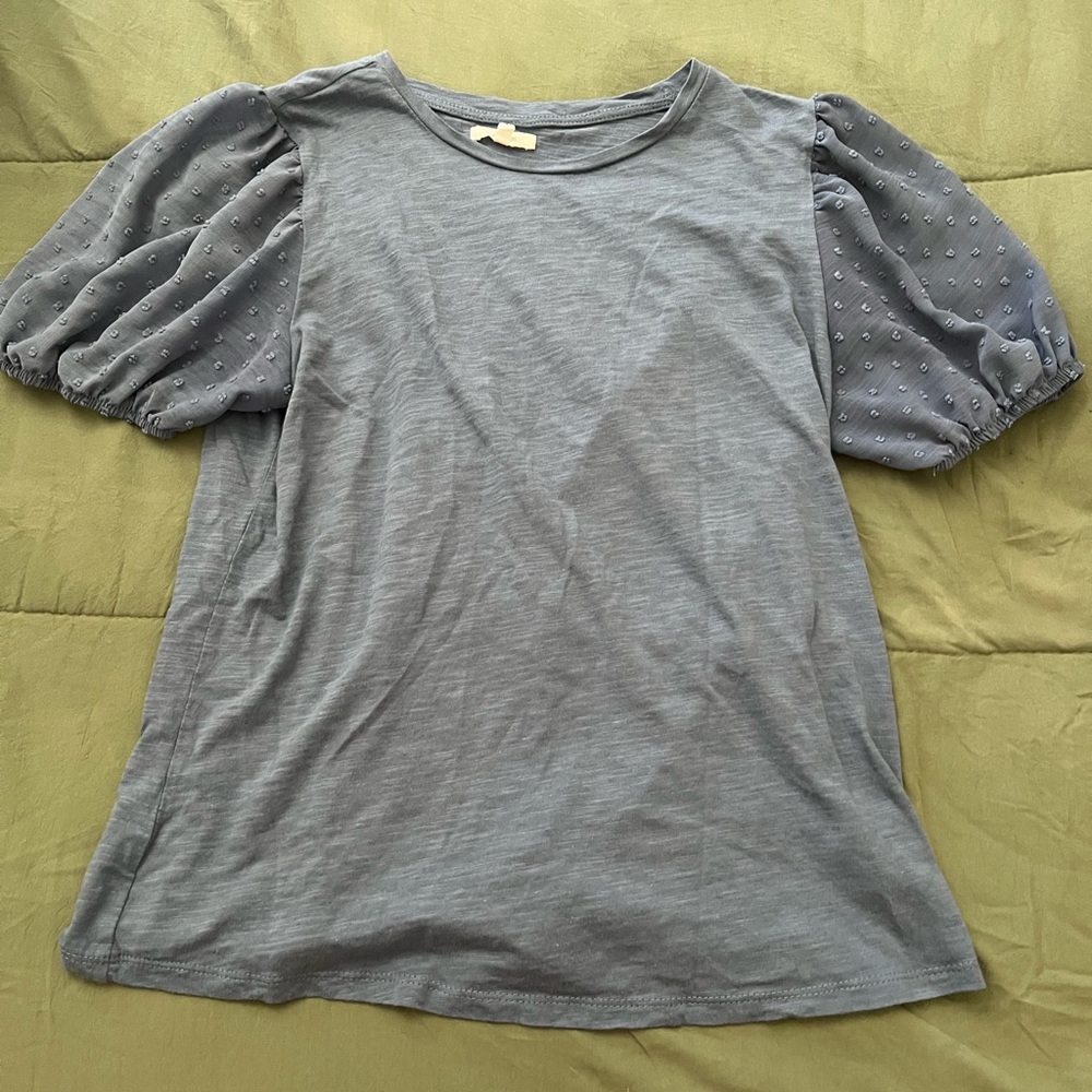 Gray Puff Sleeve Top